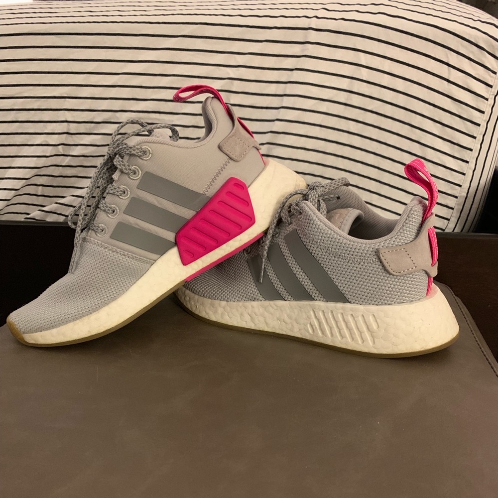 Adidas NMD R2